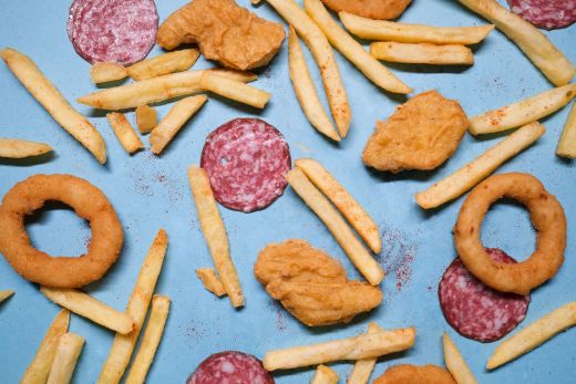 Junk Food: Dietitian-Approved List With Portions