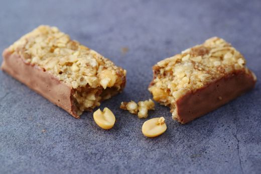 Protein Bars: The Complete Evidence-Based Guide